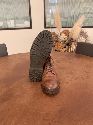 Vibram社#1136 オールソール交換