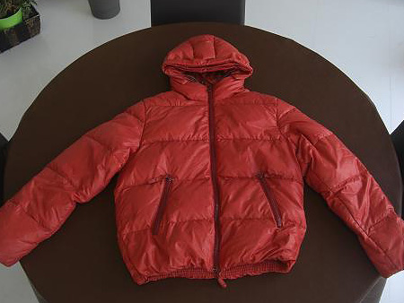 【Before】デュベティカダウンジャケットの光沢復元と発色