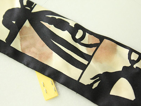 ルメスバッグの持ち手がシルク素材のスカーフ生地