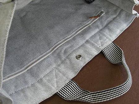 黄ばみ・黒ずみは洗浄にて概ね除去可能