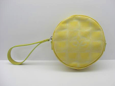 【After】内側のベタツキ自体は直りませんので、劣化しないナイロンキャンバスに張り替えをおすすめです。