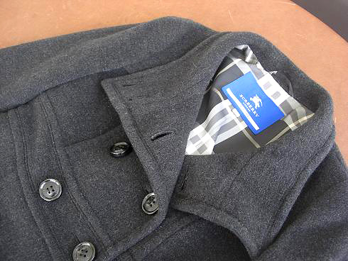 クリーニングで襟の汚れも綺麗に