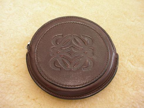 LOEWEコインケース