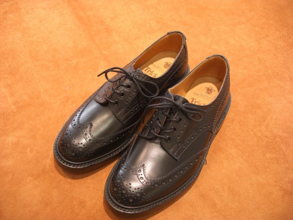 トリッカーズ　フルブローグ新品