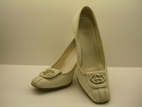 GUCCIパンプス