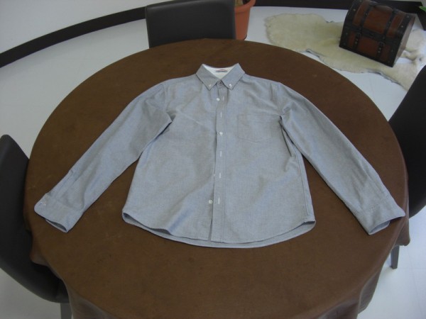 洋服の色が移っても概ね綺麗になります。