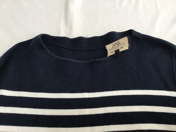 【Before】ブランドラベル縫い直し