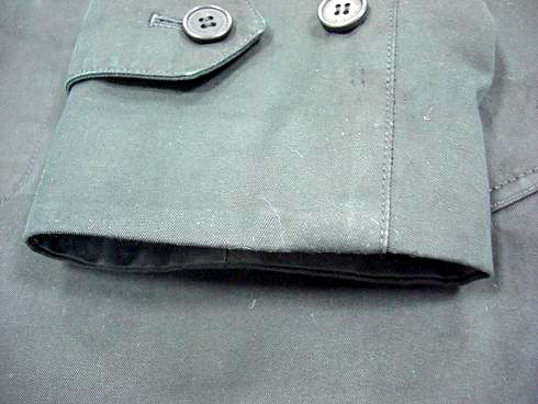 袖口のほつれはカットして同じ形状にすることが可能