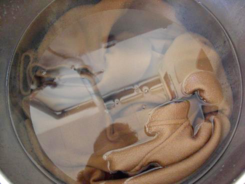 洗浄液に特殊なトリートメント成分を配合してるので、縮みや風合い変化もなく洗える