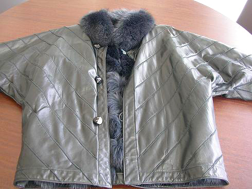 【After】レザーの日焼けは比較的簡単に直ります