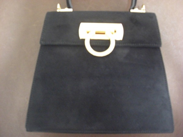 【After】水洗いでカビを除去