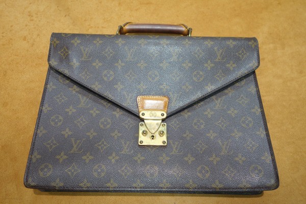 【After】フラップ両サイドの反り返り