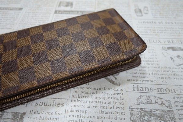 LVジッピーウォレット