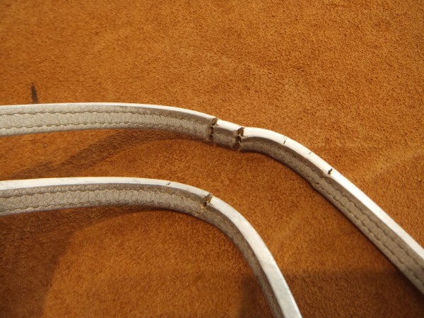 【Before】ハンドルひび割れ