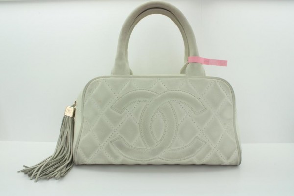 シャネルバッグ