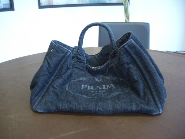 【Before】PRADAカナパ型崩れ・シワメンテナンスです。